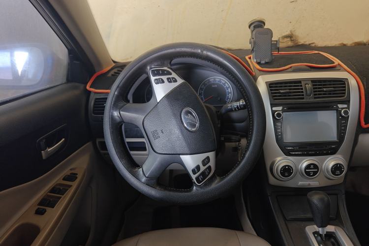 Used Bestune B50 2009 1.6 automatic prestige version Steering Wheel