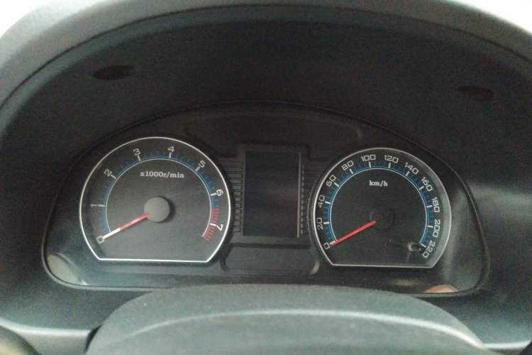 Used Bestune B50 2009 1.6 automatic luxury version Instrument Cluster