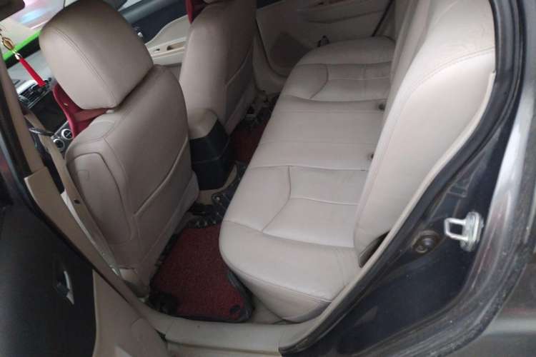 Used Bestune B50 2009 1.6 automatic luxury version Left Rear Seat