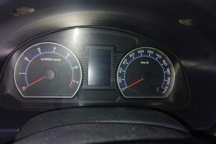 Used Bestune B50 2009 1.6 automatic luxury version Odometer Close Up