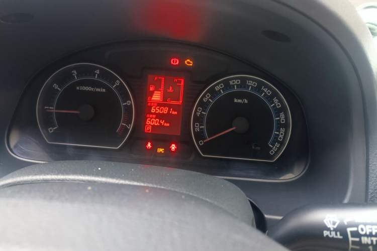 Used Bestune B50 2009 1.6 automatic luxury version Instrument Cluster