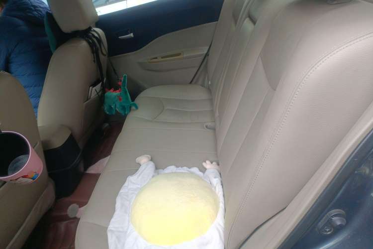 Used Bestune B50 2009 1.6 automatic luxury version Left Rear Seat