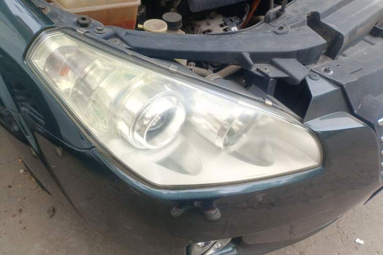 Used Bestune B50 2009 1.6 automatic luxury version Right Front Headlight