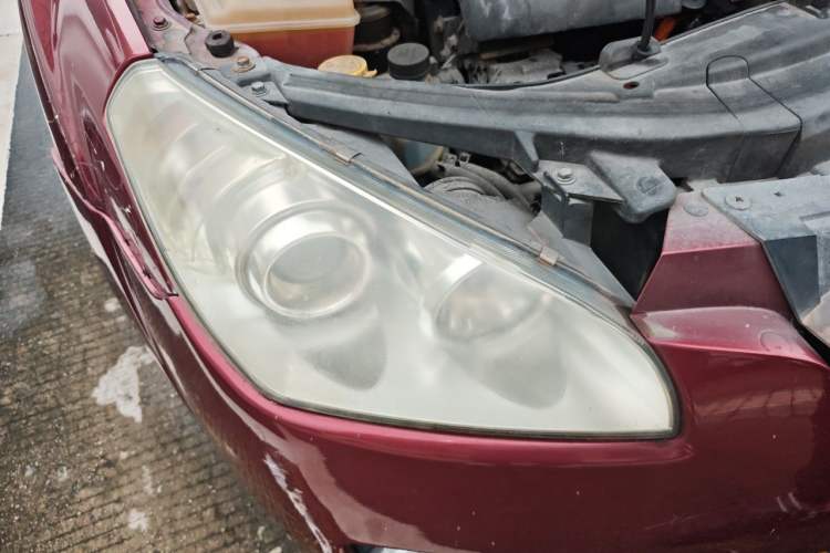 Used Bestune B50 2009 1.6 automatic luxury version Right Front Headlight