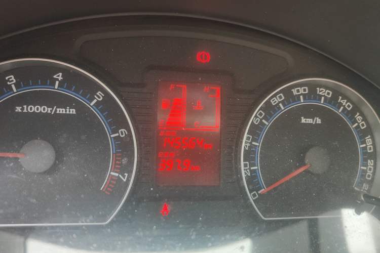 Used Bestune B50 2009 1.6 manual luxury version Odometer Close Up
