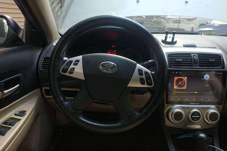 Used Bestune B50 2009 1.6 automatic luxury version Steering Wheel