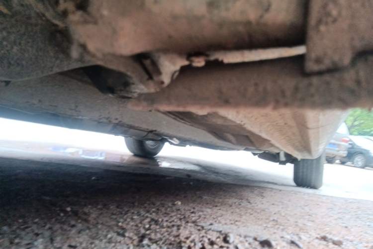 Used Bestune B50 2011 1.6L manual fashion version Chassis Front Left