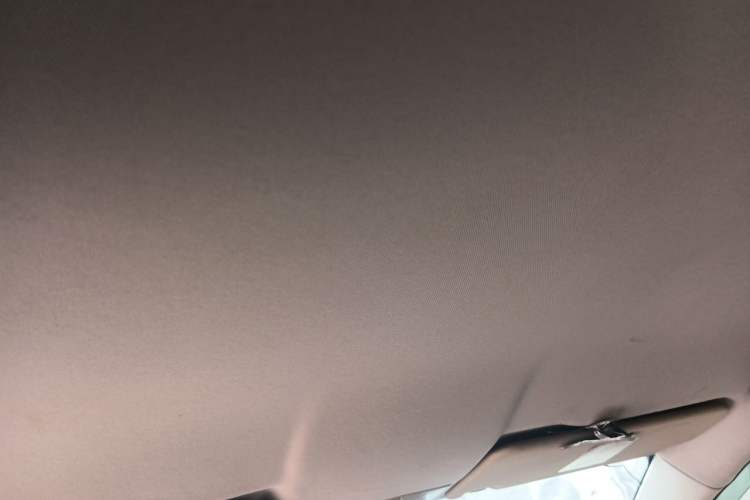 Used Bestune B50 2011 1.6L Automatic Fashion Model Headliner
