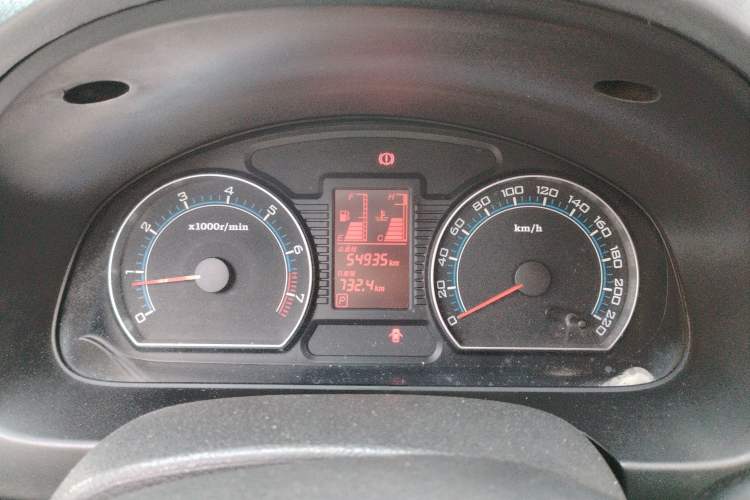 Used Bestune B50 2011 1.6L Automatic Fashion Model Instrument Cluster