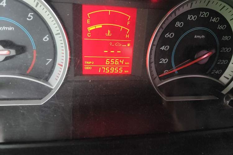 Used Bestune B50 2011 1.6L manual fashion version Odometer Close Up