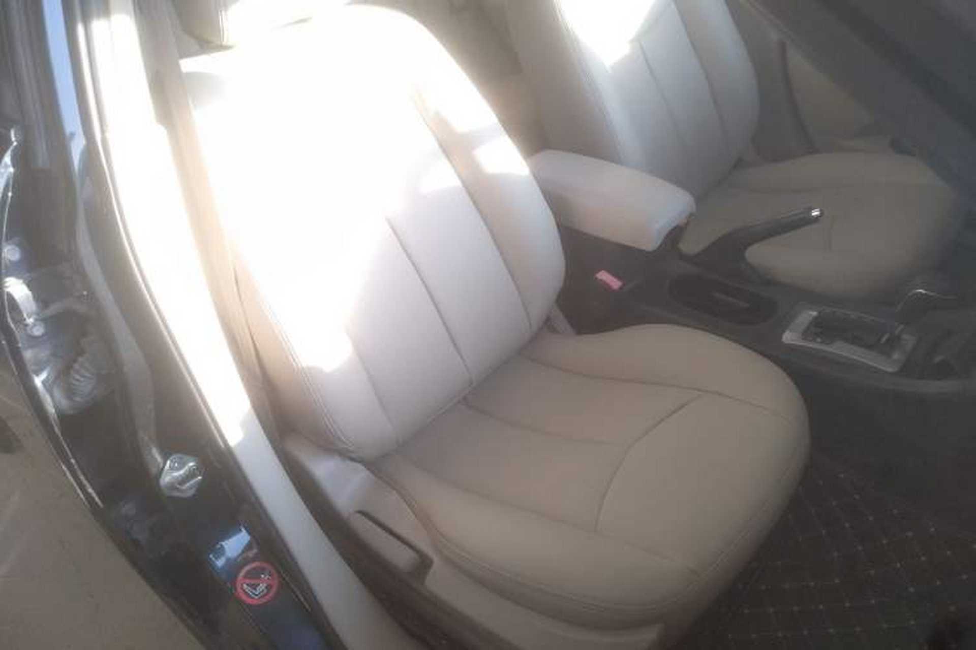 Used Bestune B50 2011 1.6L Automatic Fashion Model Right Front Seat