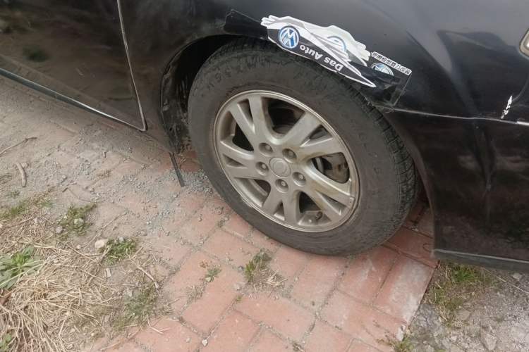 Used Bestune B50 2011 1.6L Automatic Fashion Model Right Front Wheel Hub