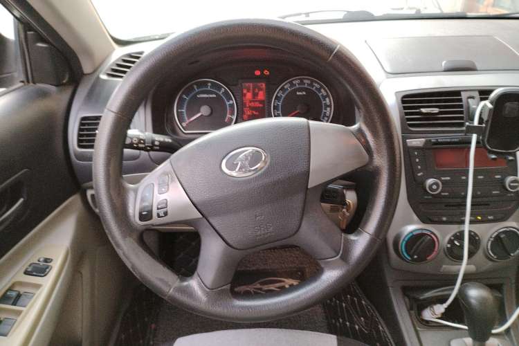 Used Bestune B50 2011 1.6L Automatic Fashion Model Steering Wheel