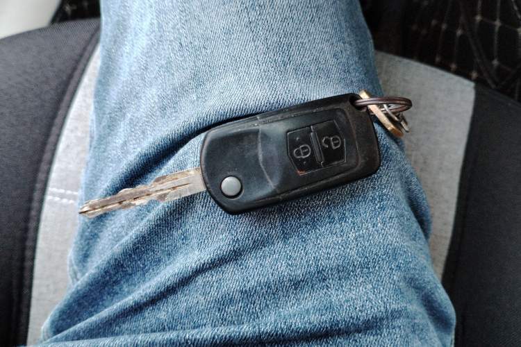 Used Bestune B50 2011 1.6L Automatic Fashion Model Vehicle Key