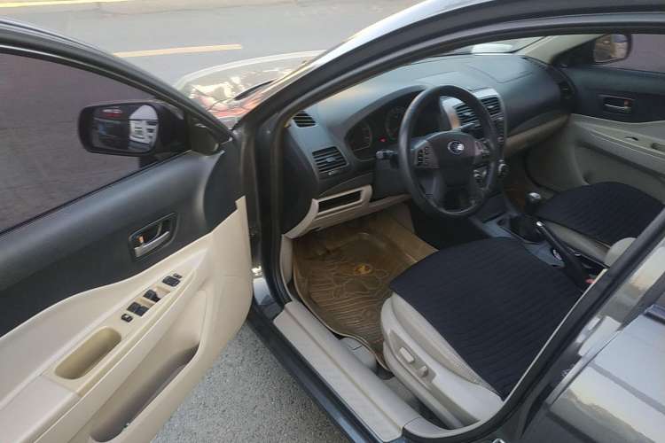 Used Bestune B50 2011 1.6L Manual Prestige Edition Driver Seat