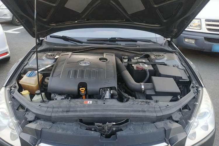 Used Bestune B50 2011 1.6L Manual Prestige Edition Engine Bay