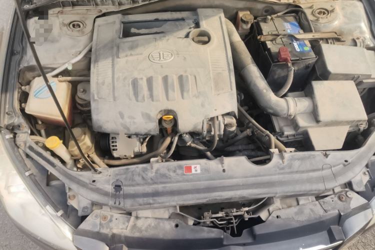 Used Bestune B50 2011 1.6L manual fashion version Engine Bay