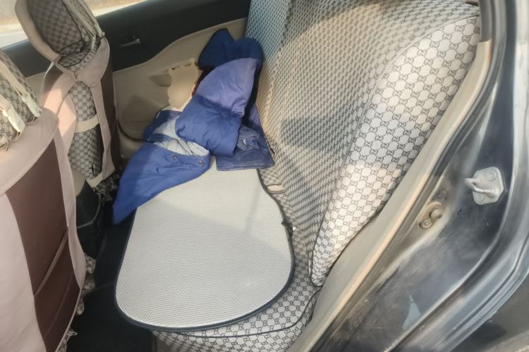 Used Bestune B50 2011 1.6L manual fashion version Left Rear Seat