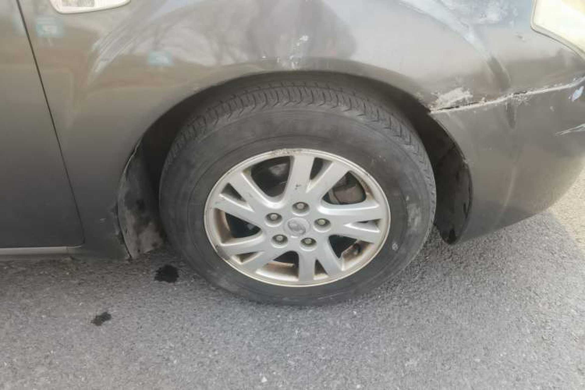 Used Bestune B50 2011 1.6L manual fashion version Right Front Wheel Hub