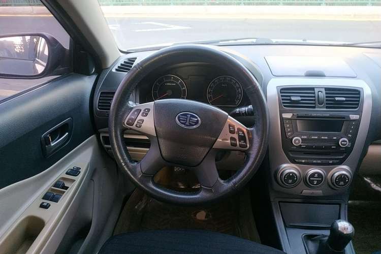 Used Bestune B50 2011 1.6L Manual Prestige Edition Steering Wheel