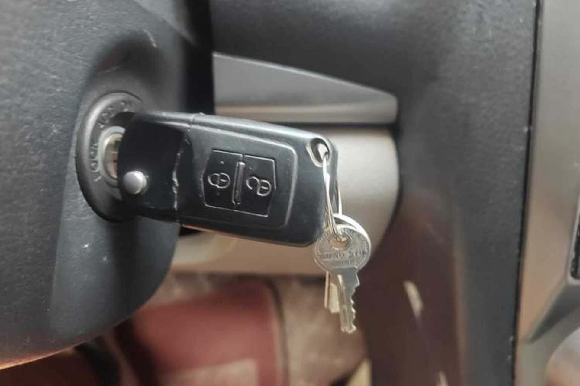 Used Bestune B50 2011 1.6L Manual Prestige Edition Vehicle Key