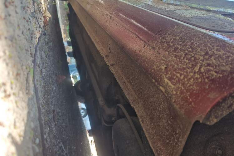 Used Bestune B50 2011 1.6L automatic with sunroof Chassis Rear Left
