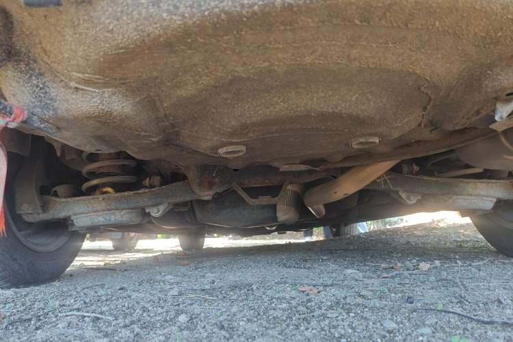Used Bestune B50 2011 1.6L automatic with sunroof Chassis Rear