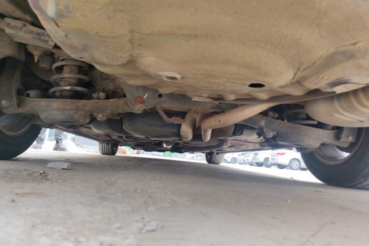 Used Bestune B50 2011 1.6L automatic with sunroof Chassis Rear