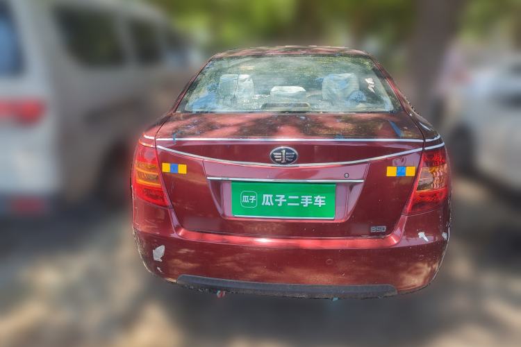 Used Bestune B50 2011 1.6L automatic with sunroof Rear