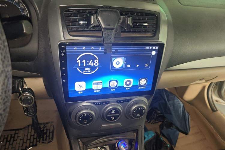 Used Bestune B50 2011 1.6L Manual Limited Edition Audio And AC Panel