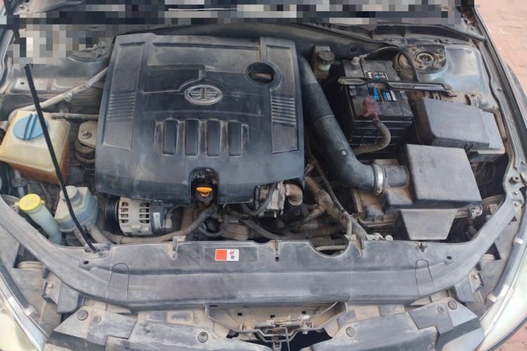 Used Bestune B50 2011 1.6L manual fashion version Engine Bay