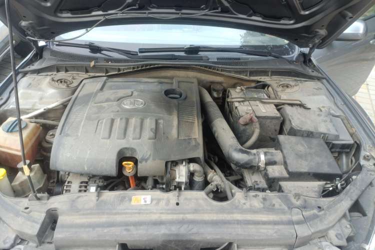 Used Bestune B50 2011 1.6L manual fashion version Engine Bay
