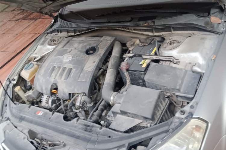 Used Bestune B50 2011 1.6L manual fashion version Engine Bay