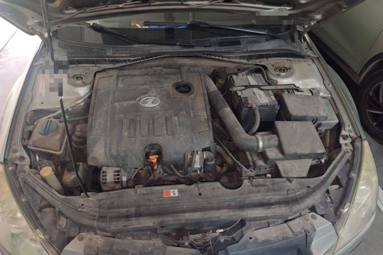 Used Bestune B50 2011 1.6L Manual Limited Edition Engine Bay
