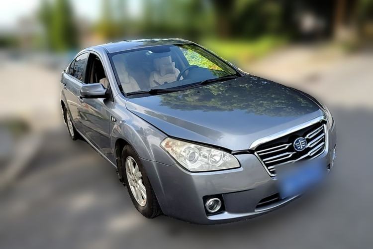 Used Bestune B50 2011 1.6L manual luxury version Front Right 45 Deg