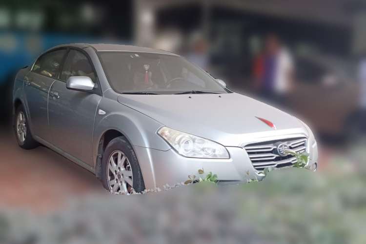 Used Bestune B50 2011 1.6L manual fashion version Front Right 45 Deg