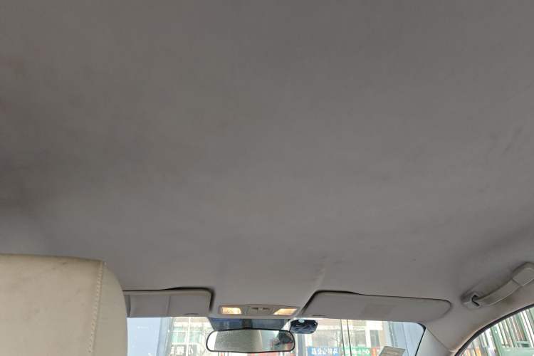 Used Bestune B50 2011 1.6L Manual Limited Edition Headliner