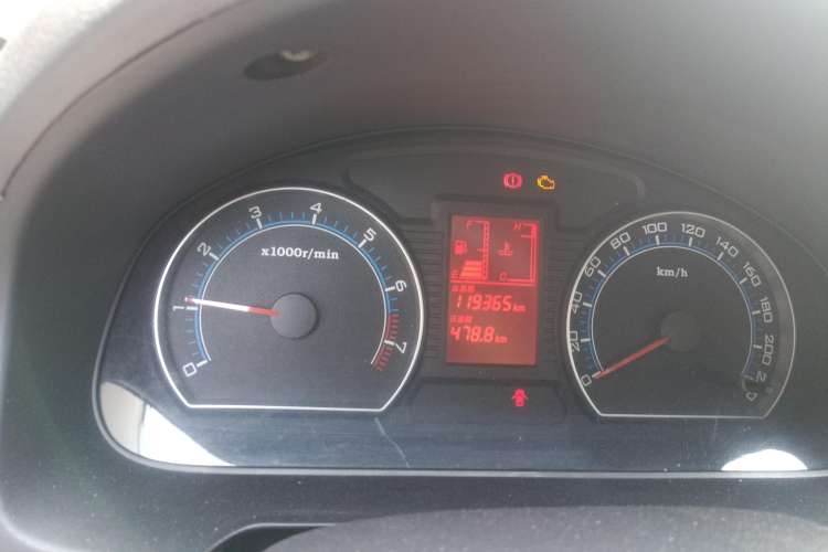 Used Bestune B50 2011 1.6L manual fashion version Instrument Cluster