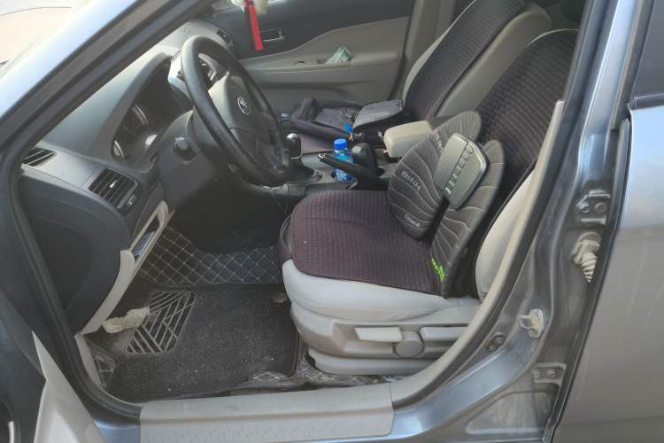 Used Bestune B50 2011 1.6L Manual Limited Edition Left Front Seat