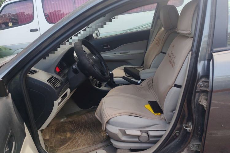 Used Bestune B50 2011 1.6L manual fashion version Left Front Seat