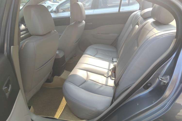 Used Bestune B50 2011 1.6L manual luxury version Left Rear Seat