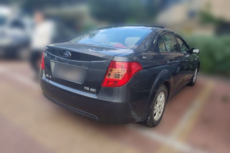 Used Bestune B50 2011 1.6L manual fashion version Rear Right 45 Deg