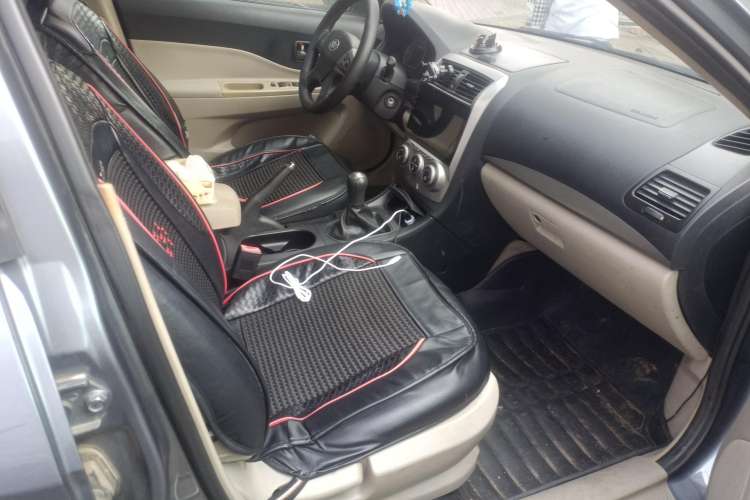 Used Bestune B50 2011 1.6L manual fashion version Right Front Seat