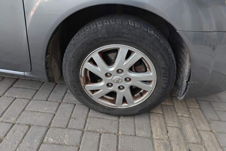 Used Bestune B50 2011 1.6L Manual Limited Edition Right Front Wheel Hub