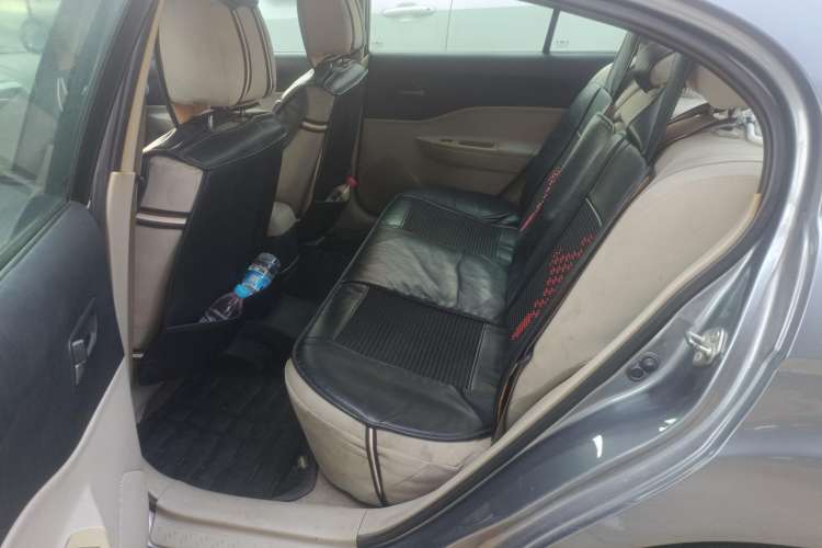 Used Bestune B50 2011 1.6L manual fashion version Right Rear Seat