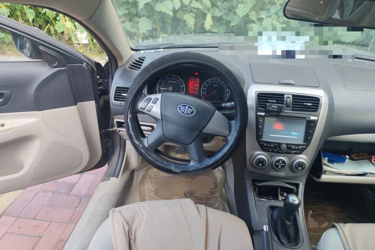 Used Bestune B50 2011 1.6L manual fashion version Steering Wheel