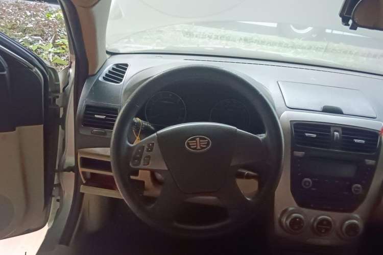 Used Bestune B50 2011 1.6L manual fashion version Steering Wheel