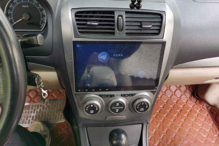 Used Bestune B50 2011 1.6L Automatic Prestige Edition Audio And AC Panel
