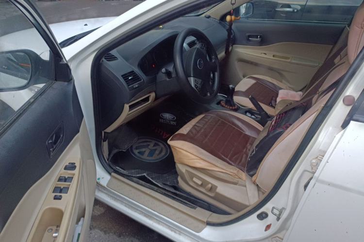 Used Bestune B50 2011 1.6L Manual Prestige Edition Driver Seat