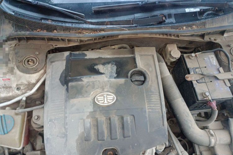 Used Bestune B50 2011 1.6L Manual Prestige Edition Engine Bay